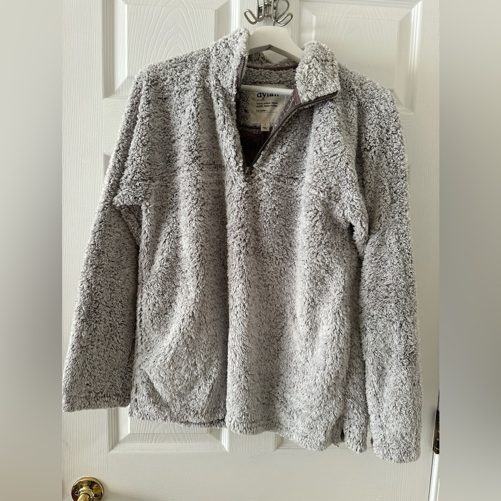 Sherpa fluffy quarter zip Dylan crew neck zip